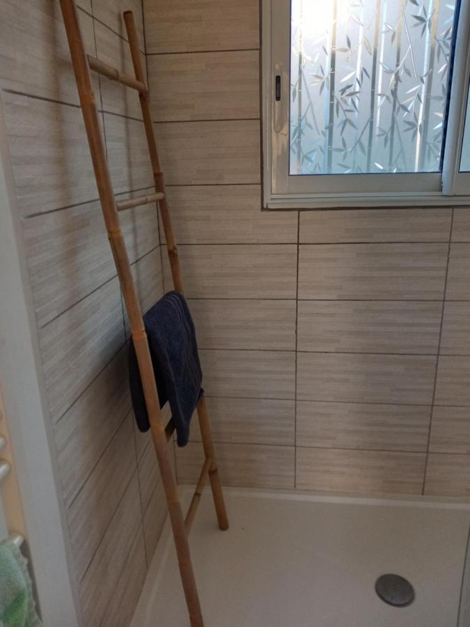 Petit Chalet En Bois Reynès Екстериор снимка