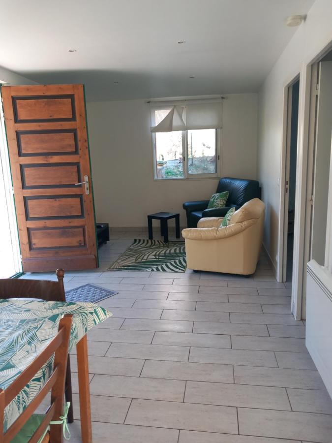 Petit Chalet En Bois Reynès Екстериор снимка